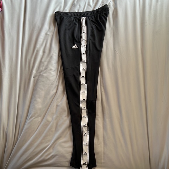 Adidas Trio Logo Black&White - Picture 2 of 3